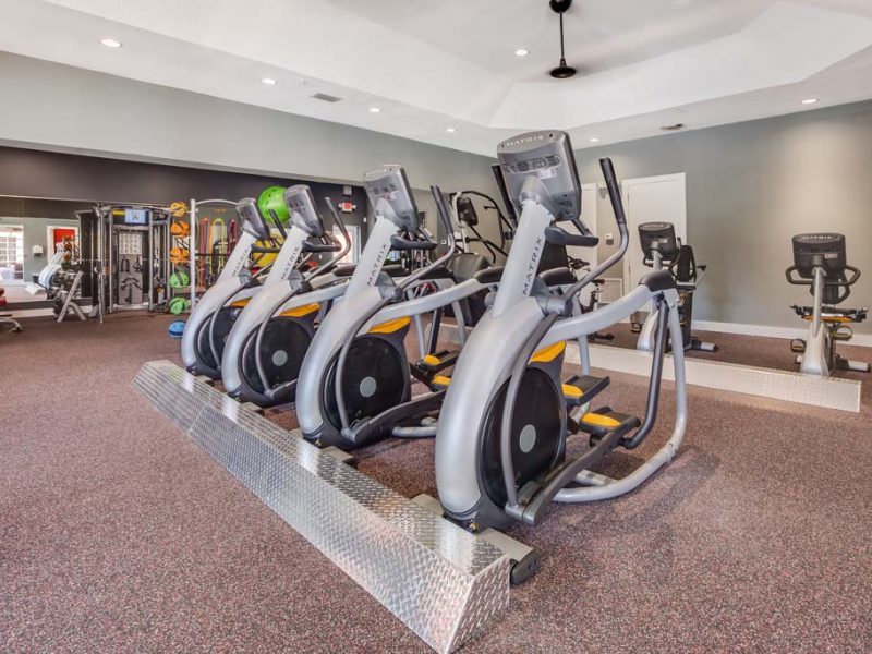 This image shows the 24-hour State-of-the-art fitness gym featuring different equipment that is essential for community amenities. The Athletic Club is also offering the different weight of kettlebells that is good for point gravity off-centered that were ideal for fitness enthusiasts and professionals.